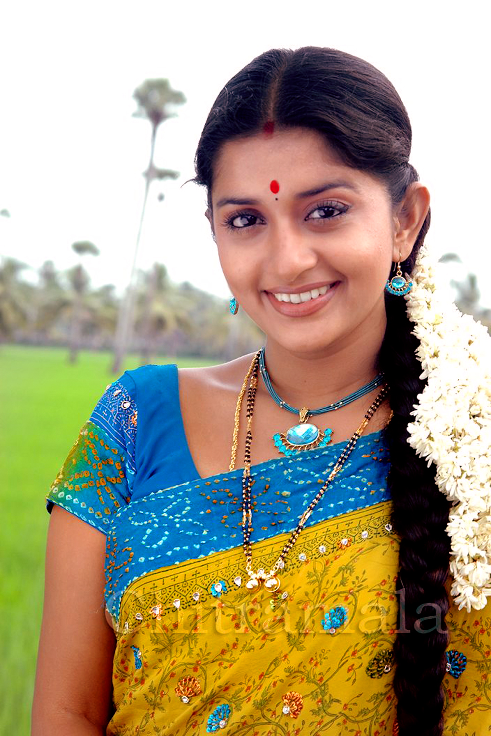 MEERA JASMINE'S HQ PHOTOS PHOTO PLUS GOLD Big size image, Film