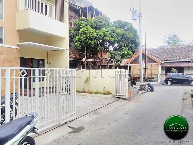 Rumah 2 Lantai jalan Kaliurang Km 10 Rumah 2 Lantai jalan Kaliurang Km 10