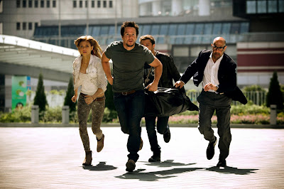 Mark Wahlberg and Stanley Tucci in Transformers Age of Extinction