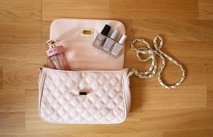 nude quilted bag barry m