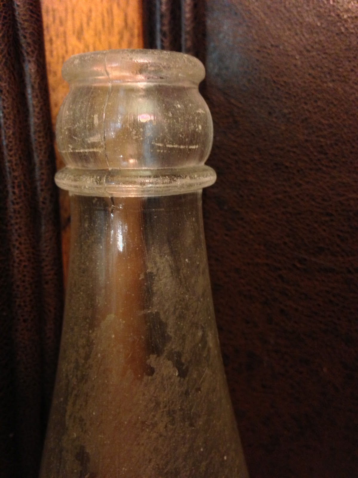 clear ketchup bottles