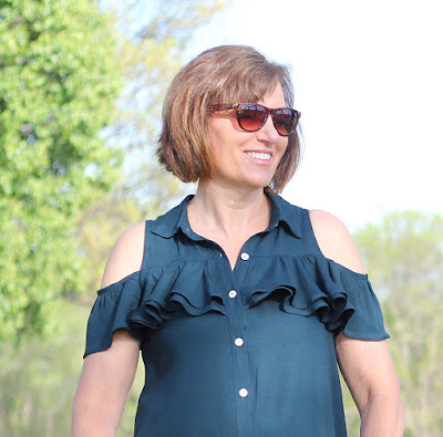 A Mimi G pattern, Simplicity 8341, made as a top with Style Maker Fabrics' rayon twill.