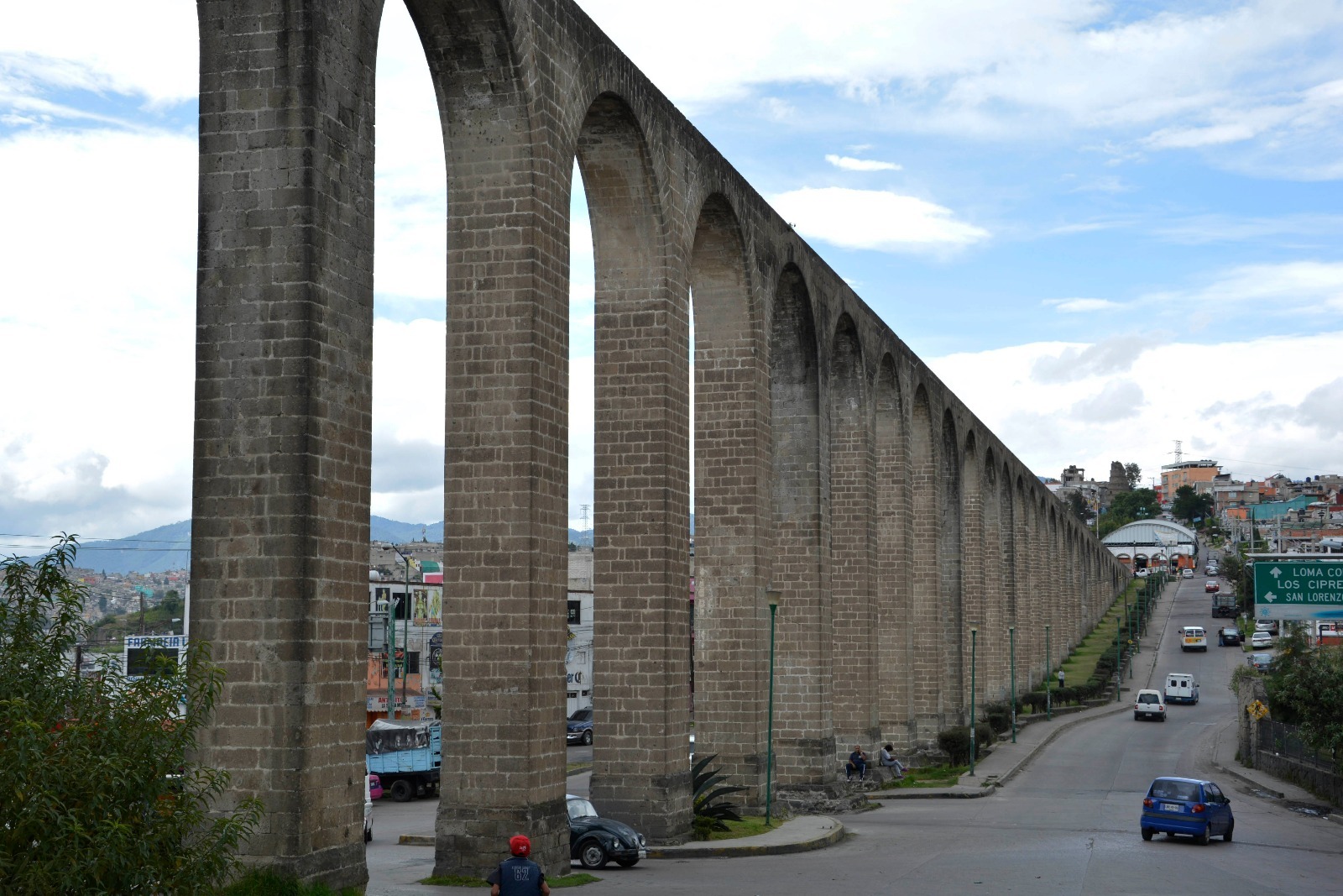Historia de "Los Arcos" Hola Naucalpan