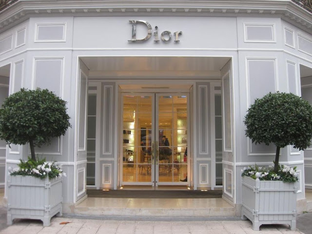 Loja Dior na Champs Élysées Loja Dior na Champs Élysées