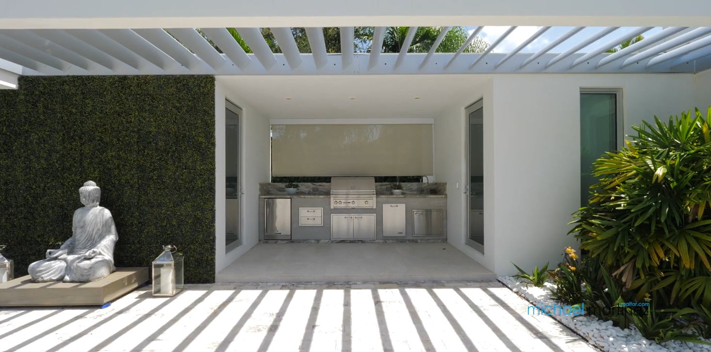 53 Photos vs. 7218 SW 102 ST, Pinecrest, FL Luxury Mansion Interior Design Tour
