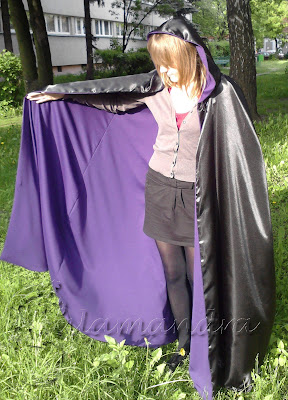 violet cloak