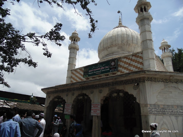 Kamar Ali Darvesh Dargah - Khed Shivapur