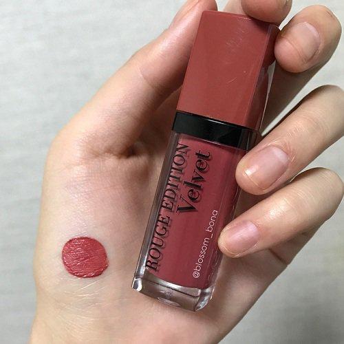 Những thỏi son tông trầm giá rẻ hót nhất dịp Đông Những thỏi son tông trầm giá rẻ hót nhất dịp Đông
