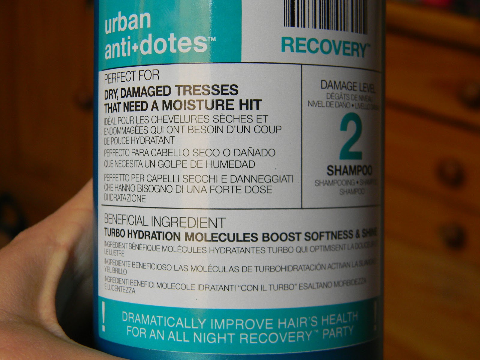 La Caro comenta TiGi Bed Head Urban Antidotes Level 2