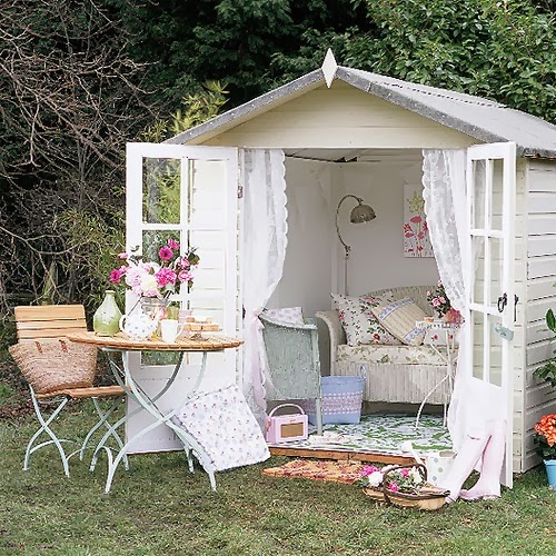 Shabby Chic Decorating Garden Sheds