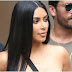 Kim Kardashian pose seins nus et crée une véritable commotion sur le web!