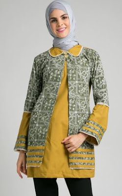 Model baju batik kombinasi blazer wanita lengan panjang Model baju batik kombinasi blazer wanita lengan panjang