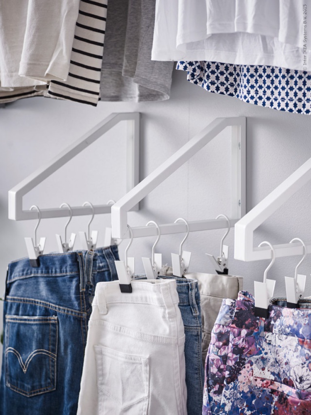 Los mejores organizadores de ropa para transformar un armario desastre en  un vestidor súper ordenado en un solo día