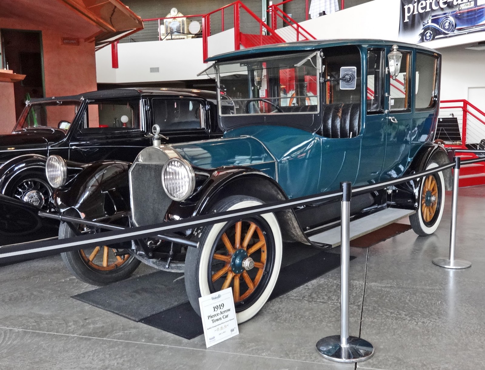 Jax Stumpes Buffalo Transportation PierceArrow Museum (10/8/2016)