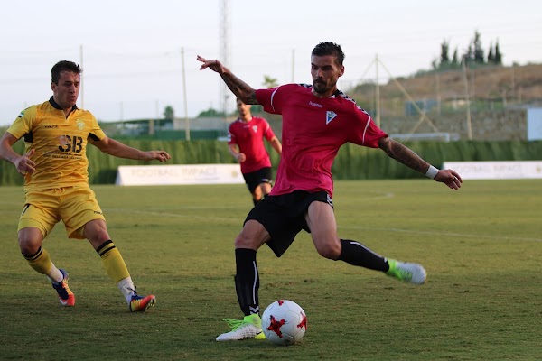 El Marbella FC vence al Al Wasl (3-1)