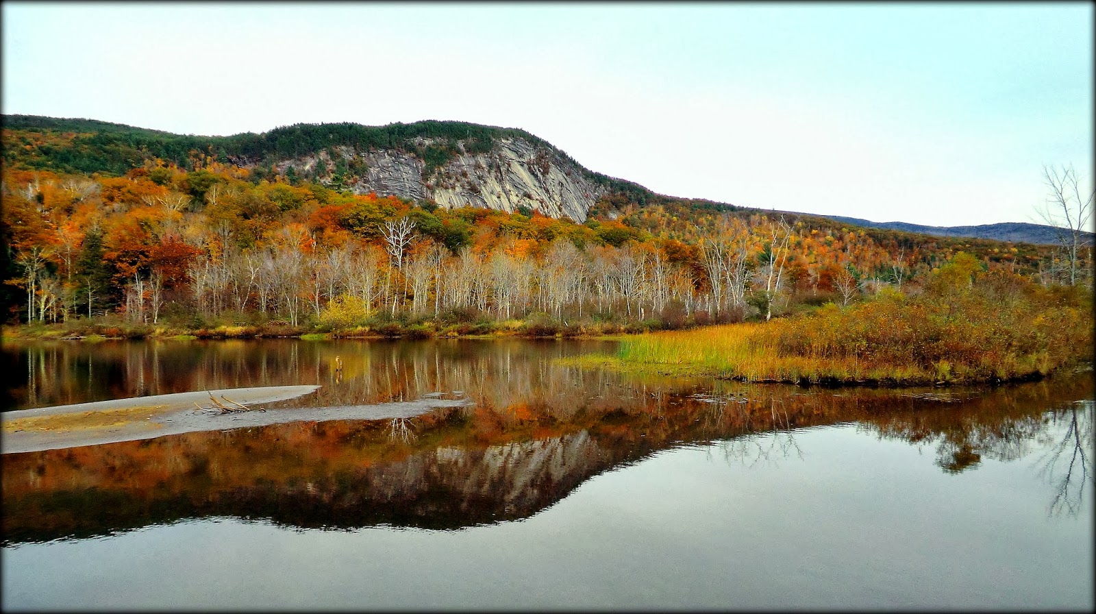1HappyHiker Long Pond and The Hogsback