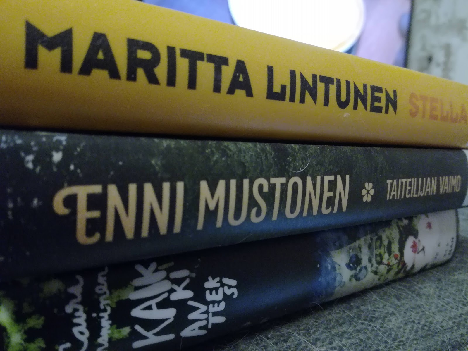Teini kaunottaret suku puoli
