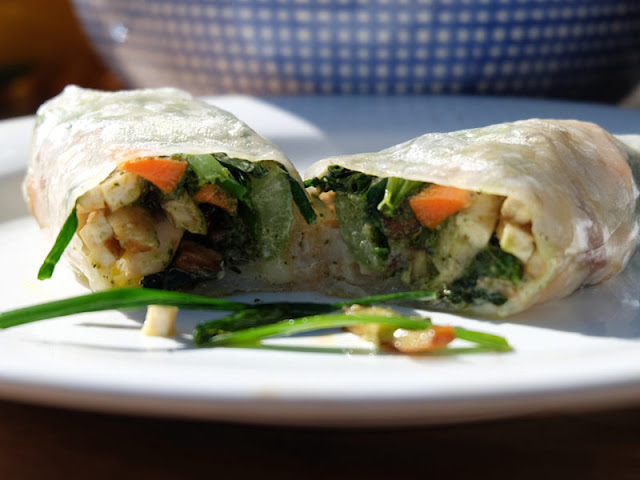 Rezepte & Blog: Essen bei Freunden: Tofu-Wraps in Reispapier ... Rezepte & Blog: Essen bei Freunden: Tofu-Wraps in Reispapier ...