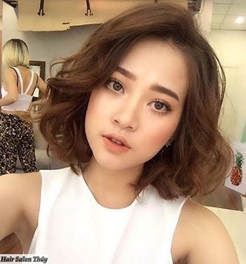 Tóc-ngắn-xoăn-phồng-cá-tính Toc ngan xoan phong ca tinh
