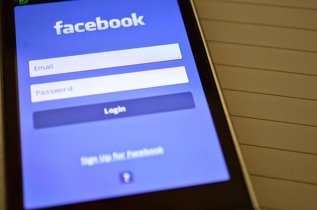 Facebook, una red social 'peligrosa' para las parejas 