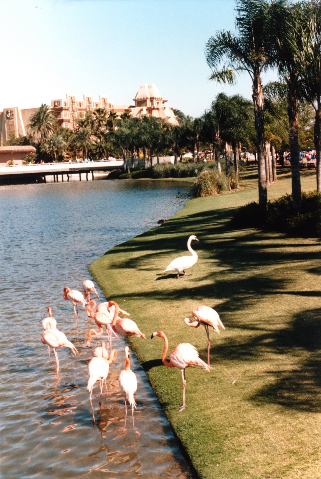 Epcot1985-Mexico01.jpg