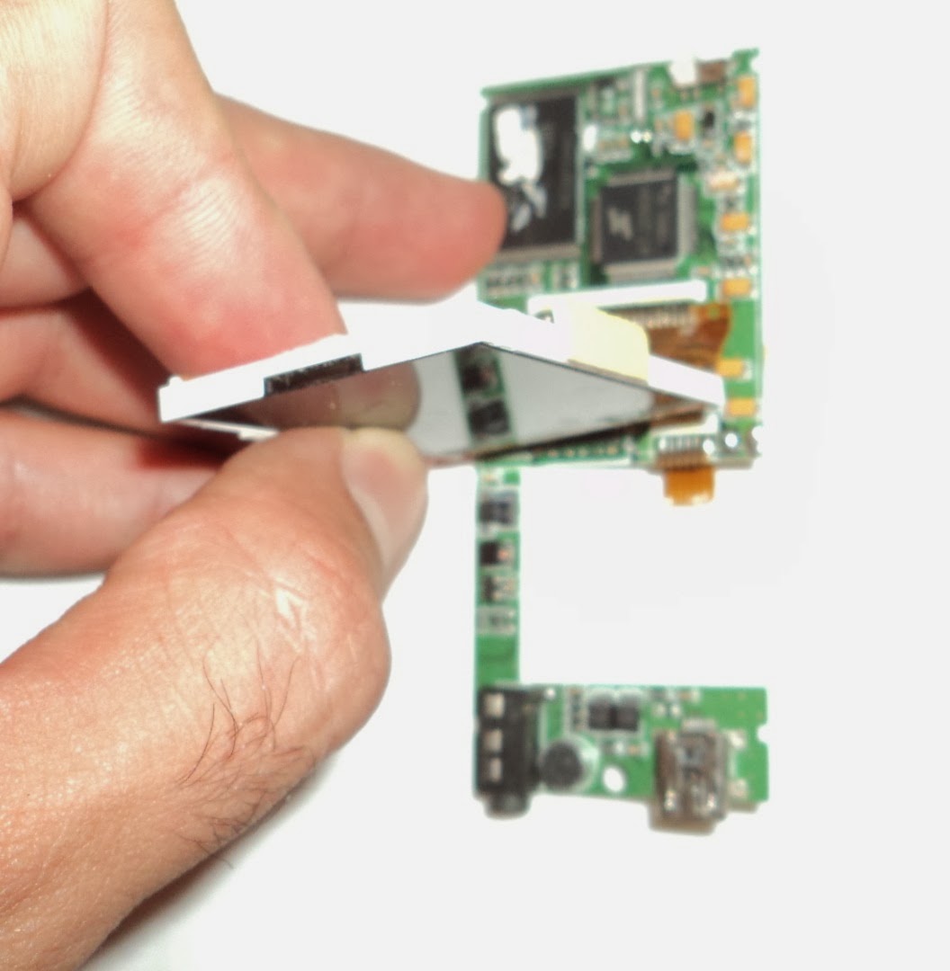 Brasil Robotics: Dissecando um MP3 - Olhando por dentro do MP3