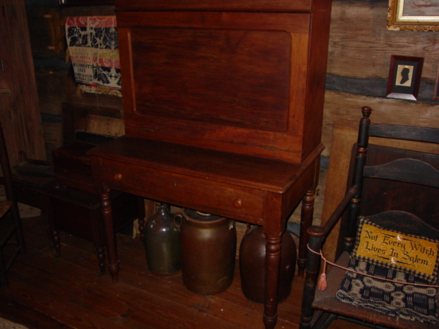 The Plantation Desk The Plantation Desk