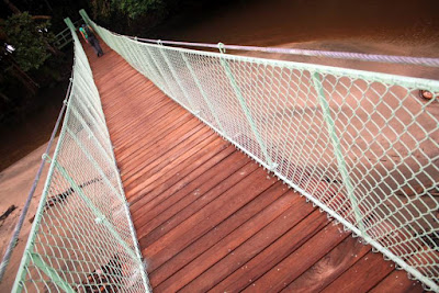 Puente Colgante en Manzanillo Puente Colgante en Manzanillo