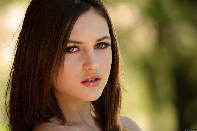 √ Galeri Foto Kasey Chase - Indzign