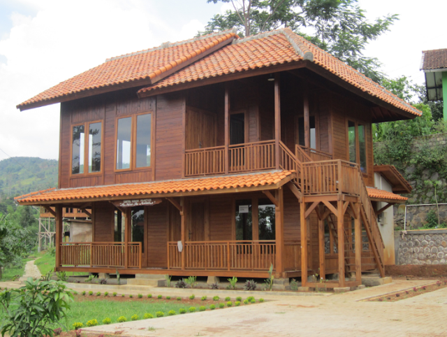 Desain Rumah Kayu Ulin Mempunyai Nilai Seni Tinggi Desain Rumah Kayu Ulin Mempunyai Nilai Seni Tinggi