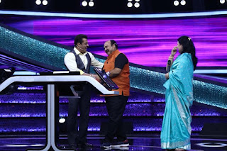 Dancing Uncle से हुई गोविंदा की मुलाकात हुई, और किया जमकर डांस Salman Khan Dus ka Dum Dancing Uncle Daboo