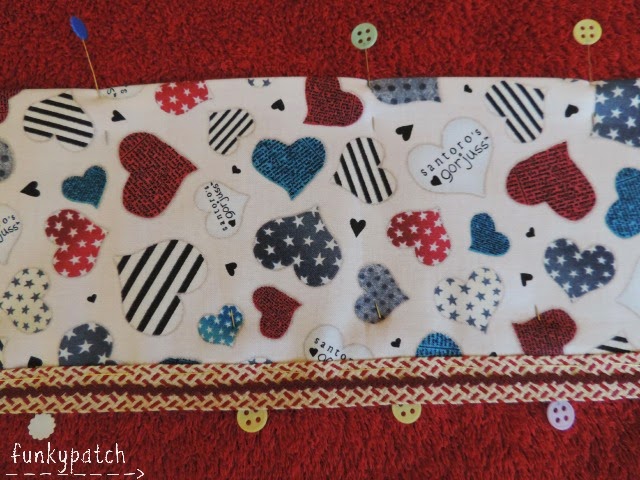 Tutorial como customizar una toalla con tela Gorjuss