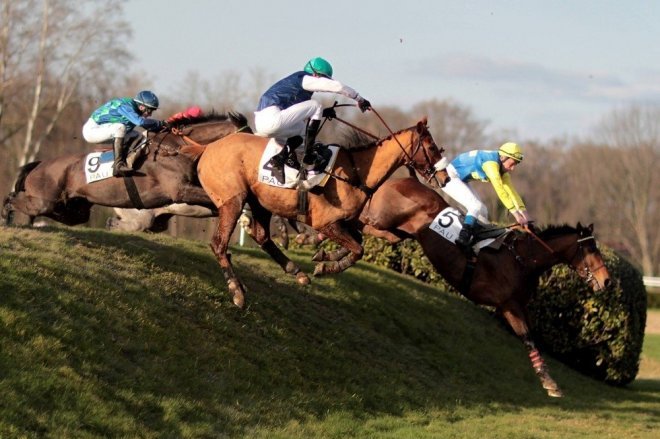 Hipódromos y caballos Racetracks and horses Prix Gaston de Bataille