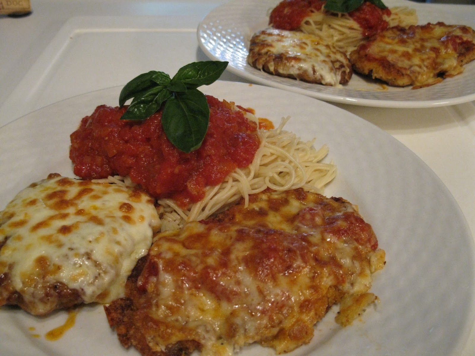 Ma cuisine...sans prétention Sauce tomate de base avec escalopes de