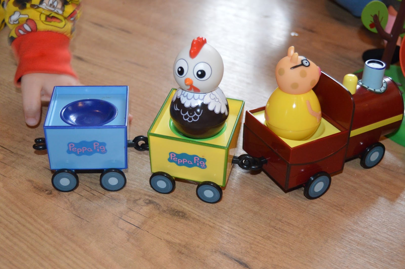 peppa pig weebles train
