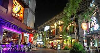 Cihampelas Walk http://www.aseppetir1.com