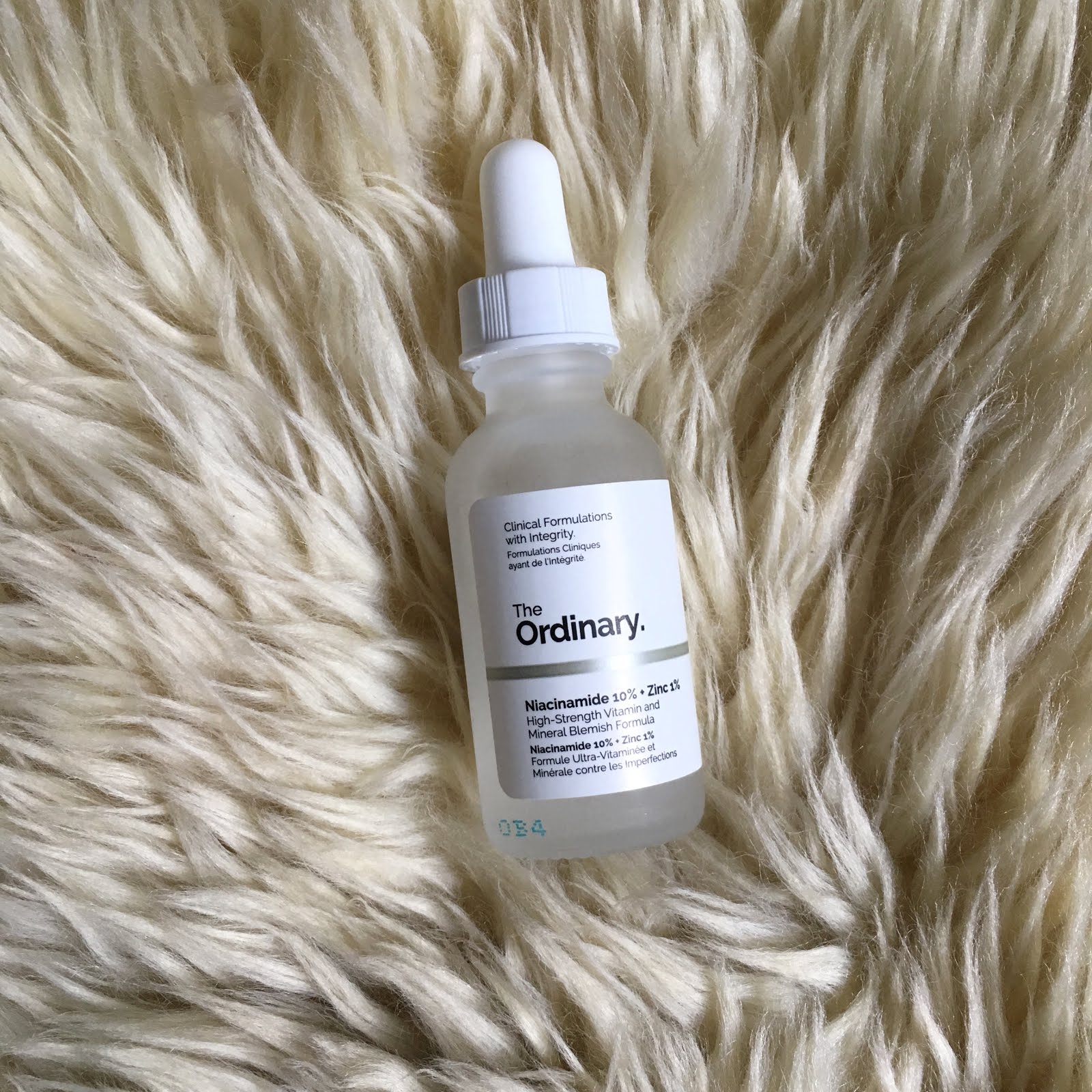 Ordinary 2. The ordinary сыворотка (alpha albutin 2%+ha) 30мл. The ordinary retinoid. The ordinary retinol. 2% in squalane 30ml.