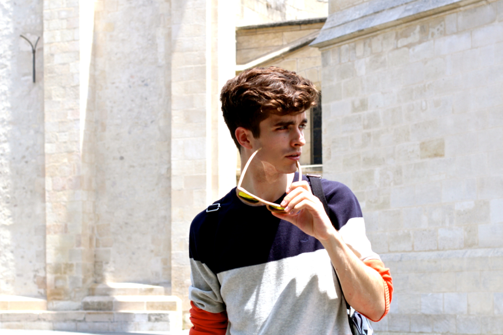 BLOG-MODE-HOMME_Wooden-bois-Sunglasses-lunettes-Time-for-Wood_Dockers-pull-sweater-Bordeaux-mensfashion_summer