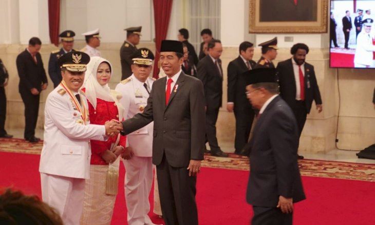Presiden lantik Gubernur-Wagub Riau 2019-2024 di Istana Negara