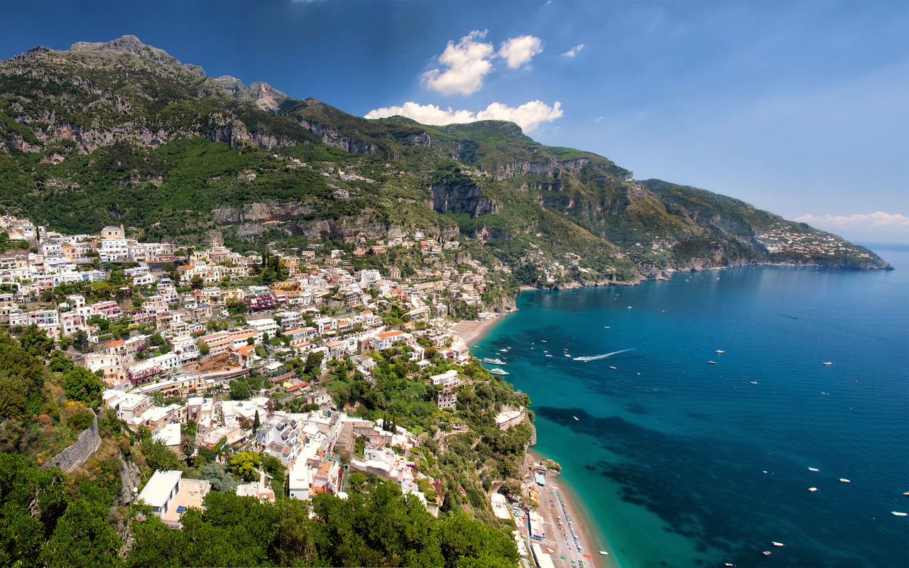 I 10 luoghi più Romantici d'Italia - Amalfi e Costiera I 10 luoghi più Romantici d'Italia - Amalfi e Costiera