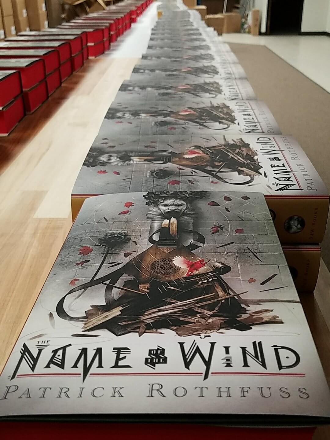 Primer vistazo a la edición 10º Aniversario de 'El nombre del viento