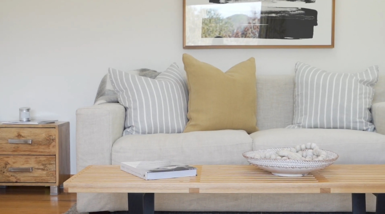 13 Photos vs. 130 Margaret Avenue, Havelock North, New Zealand Home Interior Design Tour