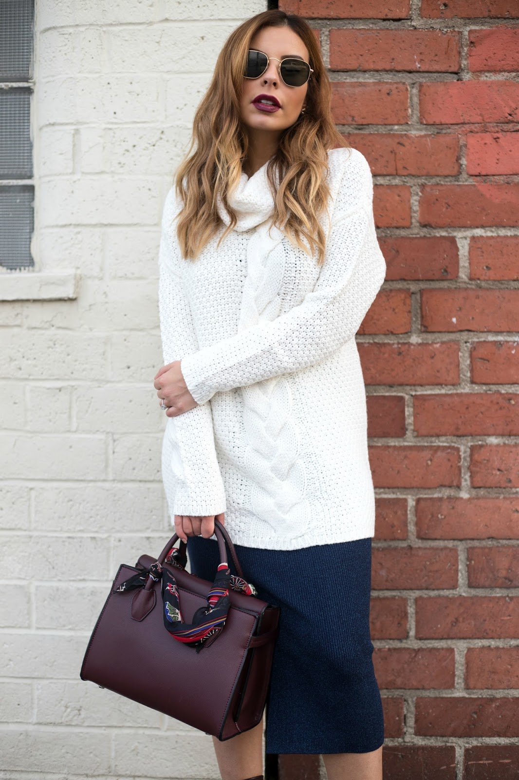 Stiletto Beats, new york and company, eva mendez, how to style a pencil skirt, pencil skirt, sweater, fall, fall fashion, fall style, zara, rayban,