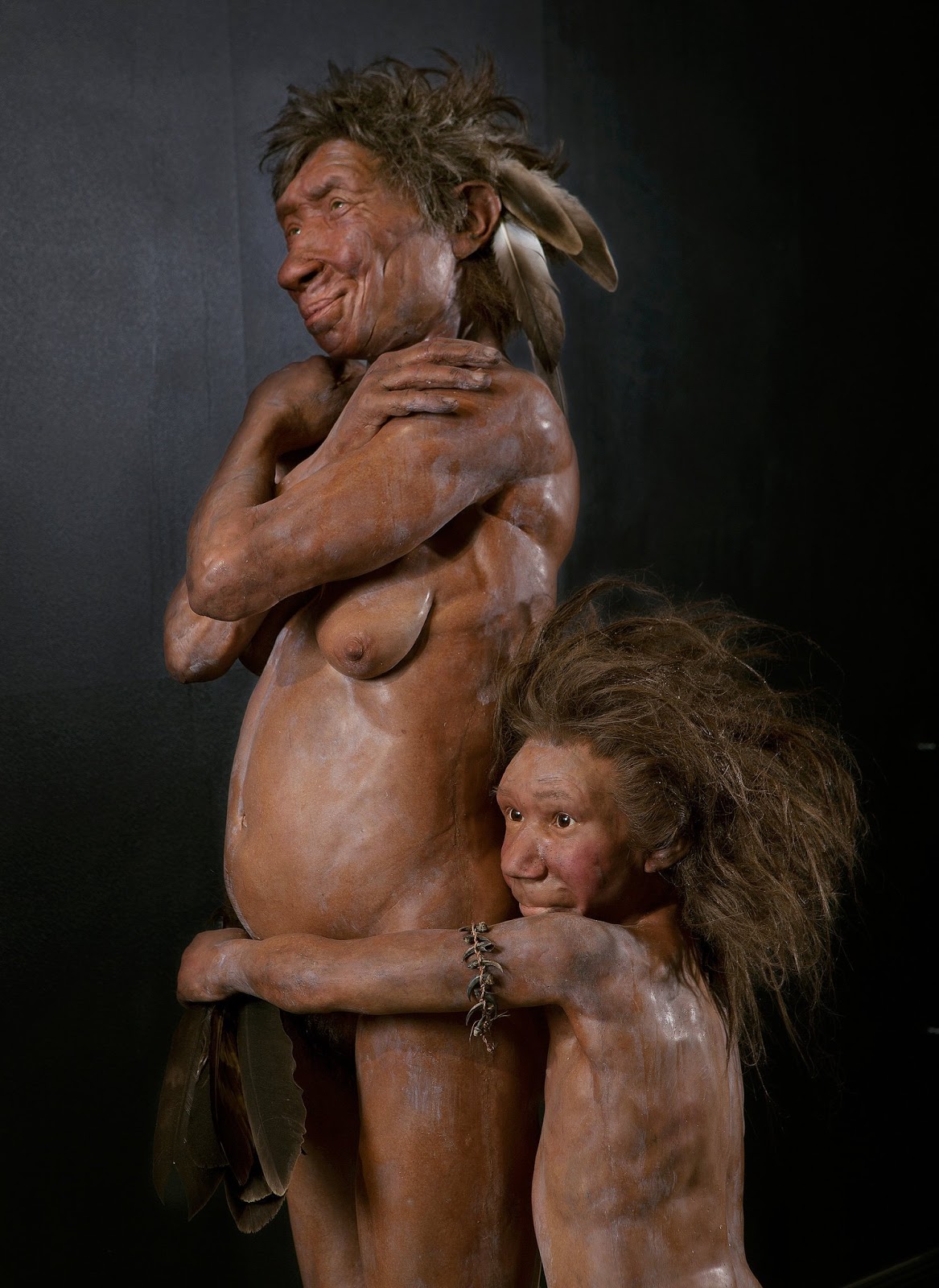 Неандертальцы тоже были людьми.