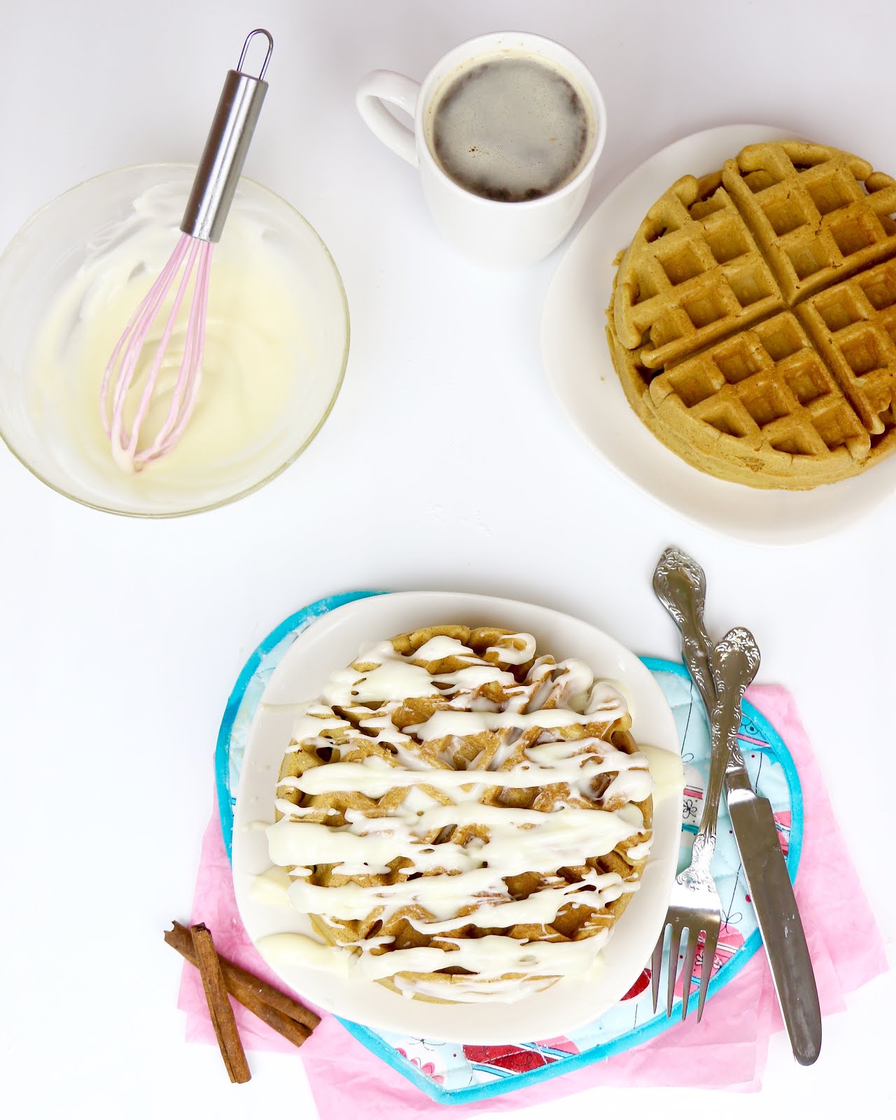 {VIDEO} Easy Gingerbread Waffles with Cream Cheese Glaze The Lindsay Ann
