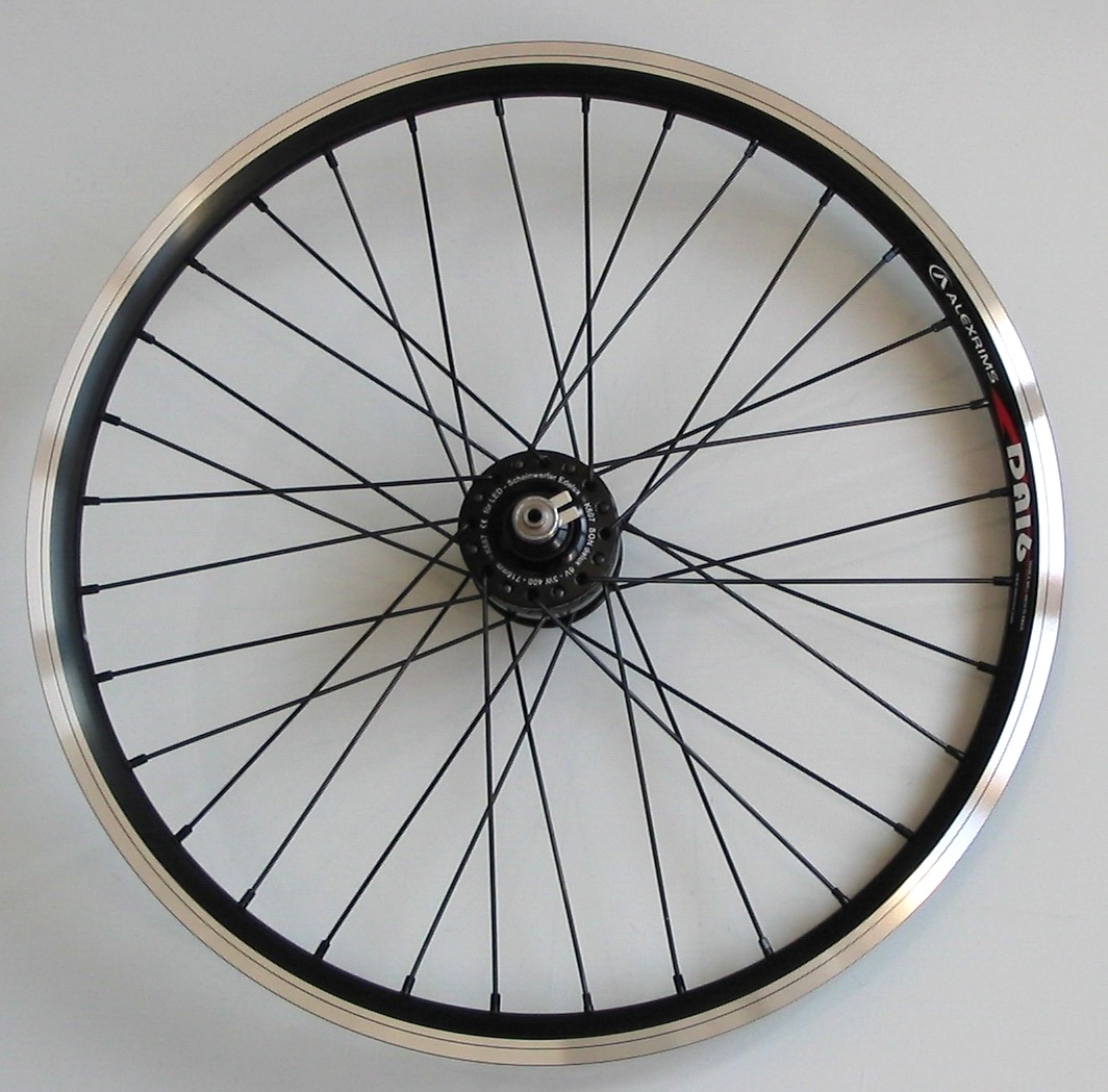 Custom Recumbent Wheels: Son Delux Alex DA16 32 spokes