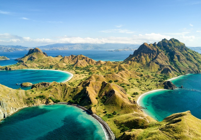 Paket Wisata Labuan Bajo Paket Wisata Labuan Bajo