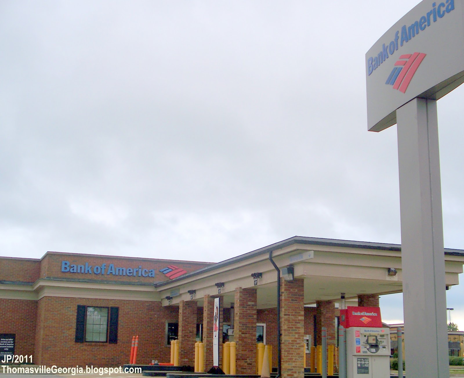 THOMASVILLE GA.Thomas Co.Photos Church Attorney Bank Restaurant Dr.Hospital Fire Dept.Phone