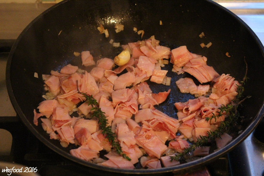 WesFood - Herr Westerhausen kocht ...: Sahnige Schinkennudeln mit ...