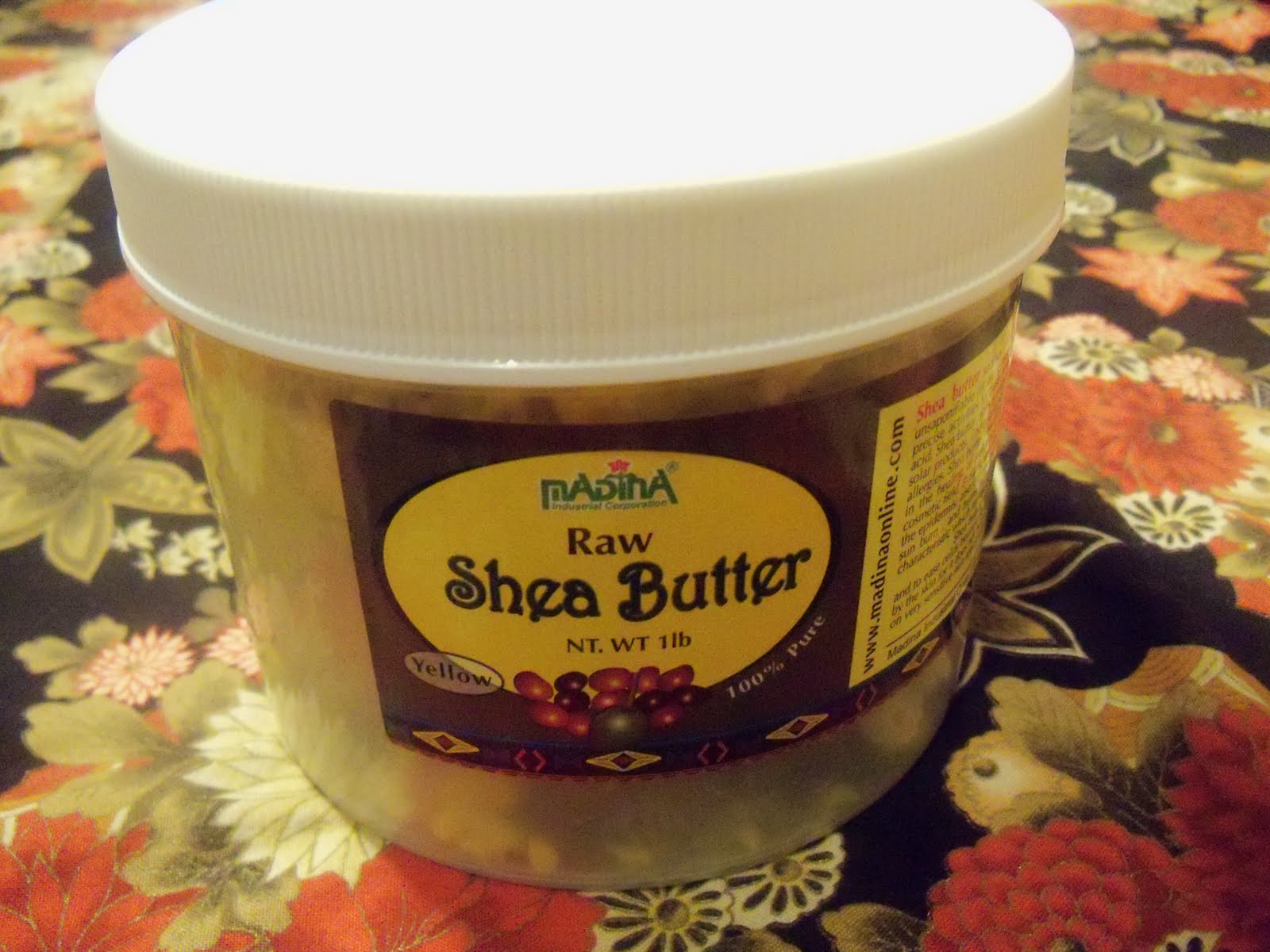 Care Wear Share I Heart Shea Butter